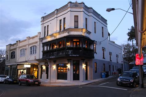 village inn paddington